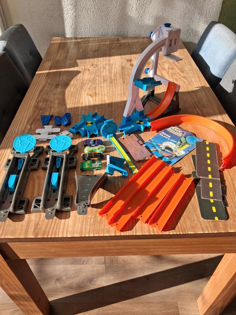 Hot Wheels Track Builder racebaan, Ophalen, Gebruikt, Handmatig, Hot Wheels