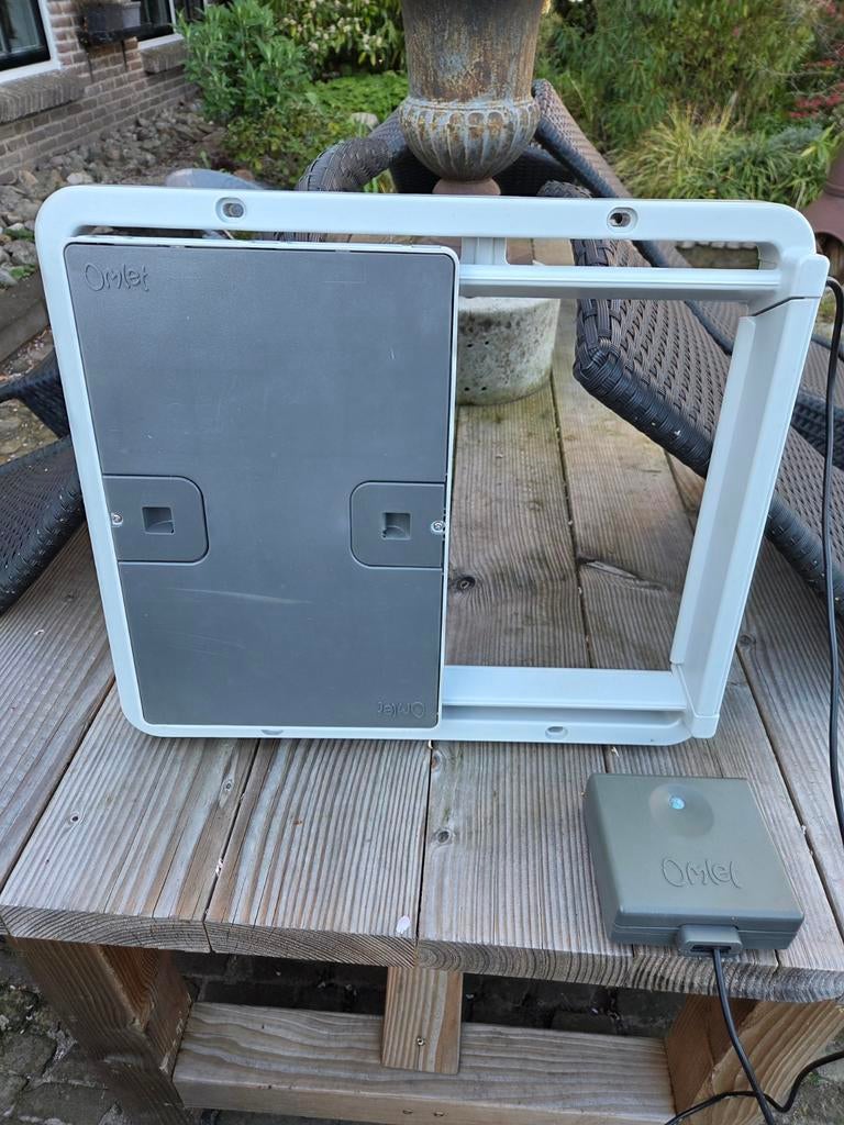 Automatische kippenhok schuifdeur Omlet, Dieren en Toebehoren, Verzenden, Gebruikt, Kippenhok of Kippenren