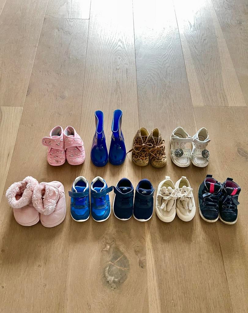 Baby schoenen meisje pakket alle seizoenen maat 21 🌸 Nike, Meisje, Ophalen of Verzenden, Gebruikt, Schoentjes