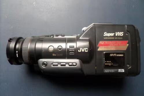 JVC VHS Camcorder 1991 - GR-S505 - Ruime tas met draagriem, Ophalen, VHS-C of SVHS-C, Camera