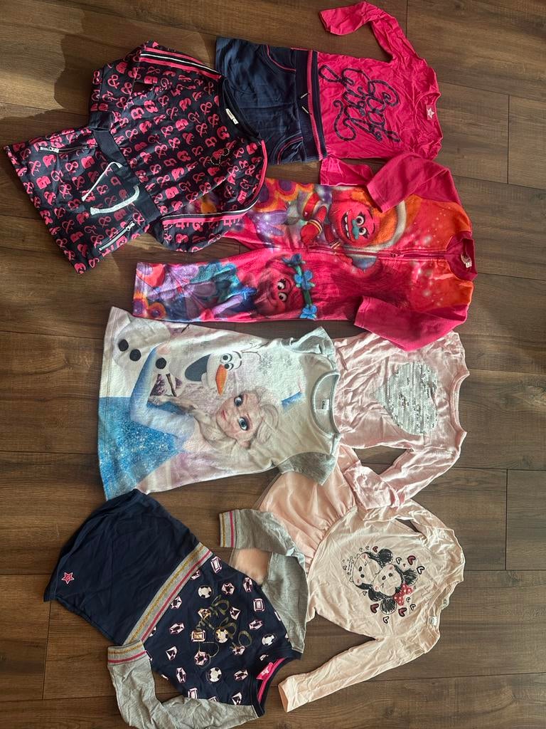 Kleding set Disney Frozen & Trolls maat 98/104, Kinderen en Baby's, Kinderkleding | Maat 98, Gebruikt, Meisje, Ophalen of Verzenden