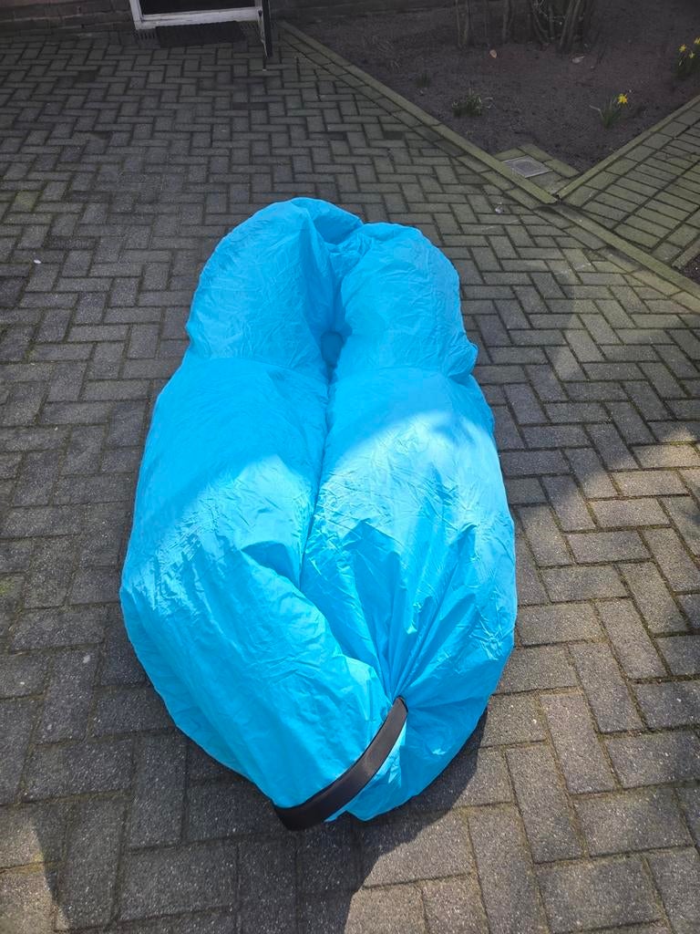 Opblaasbare Lounger / Luchtbed - Blauw, Ophalen of Verzenden, Zo goed als nieuw, 1-persoons