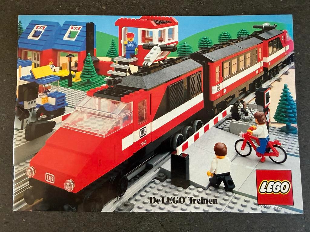 Lego treinen brochure 1985 - Ongelezen, als nieuw, Ophalen of Verzenden, Zo goed als nieuw