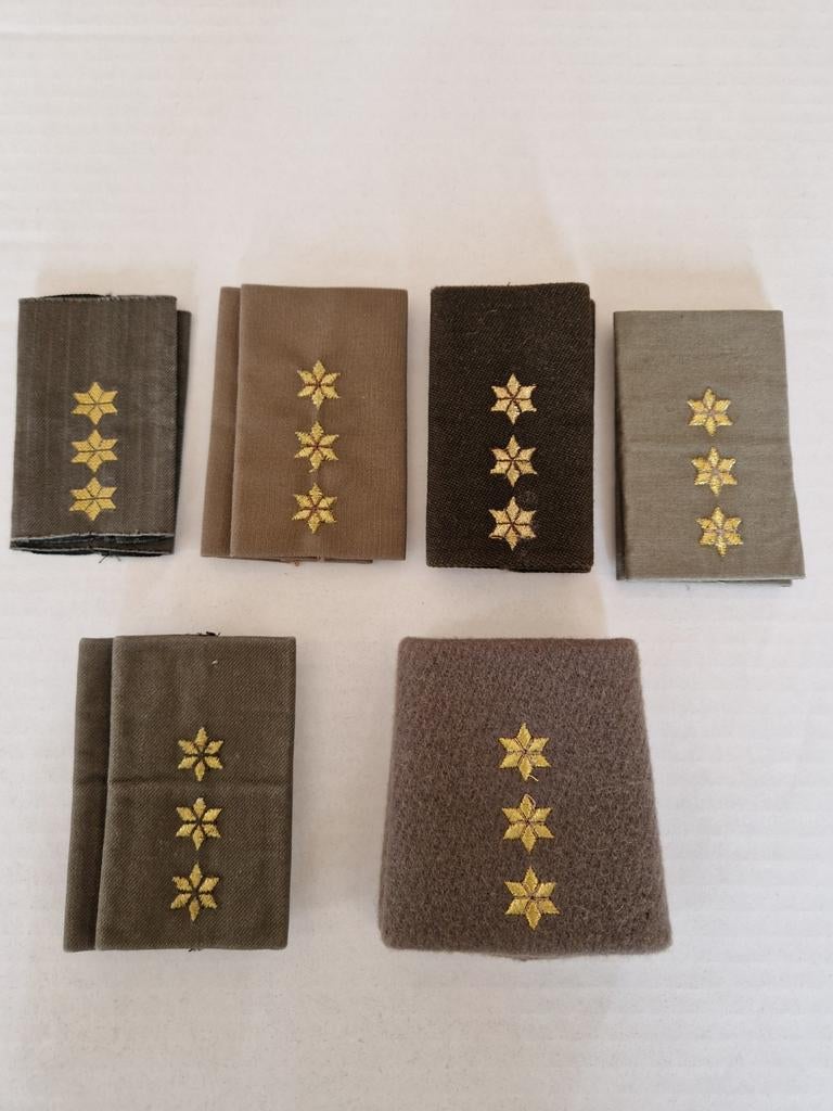 Rang onderscheidingstekens kavel, Verzamelen, Militaria | Algemeen, Ophalen of Verzenden, Landmacht, Nederland, Embleem of Badge