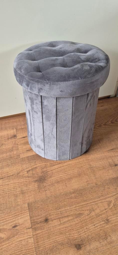 Poef grijs velours/adore, Ophalen