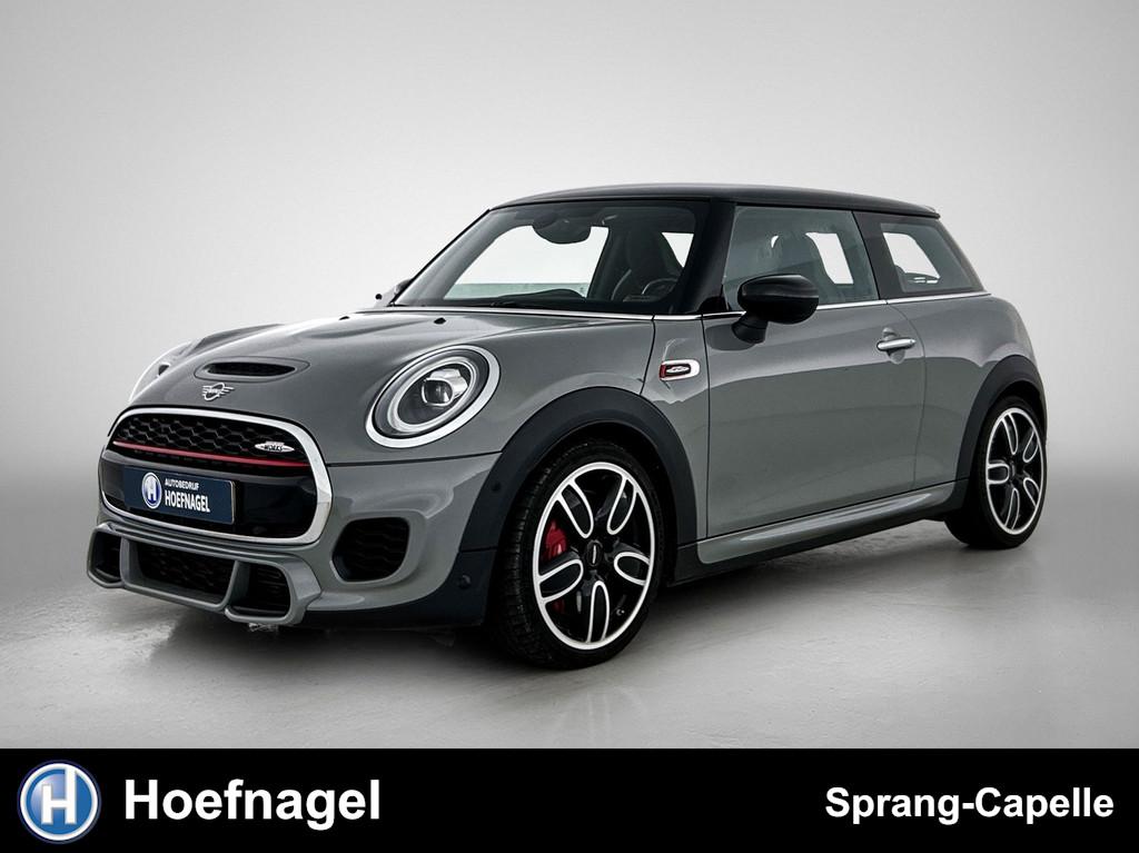 Mini Mini 2.0 John Cooper Works | Camera | Stoelverw. | Navi, 1998 cc, Gebruikt, 4 cilinders, 4 stoelen