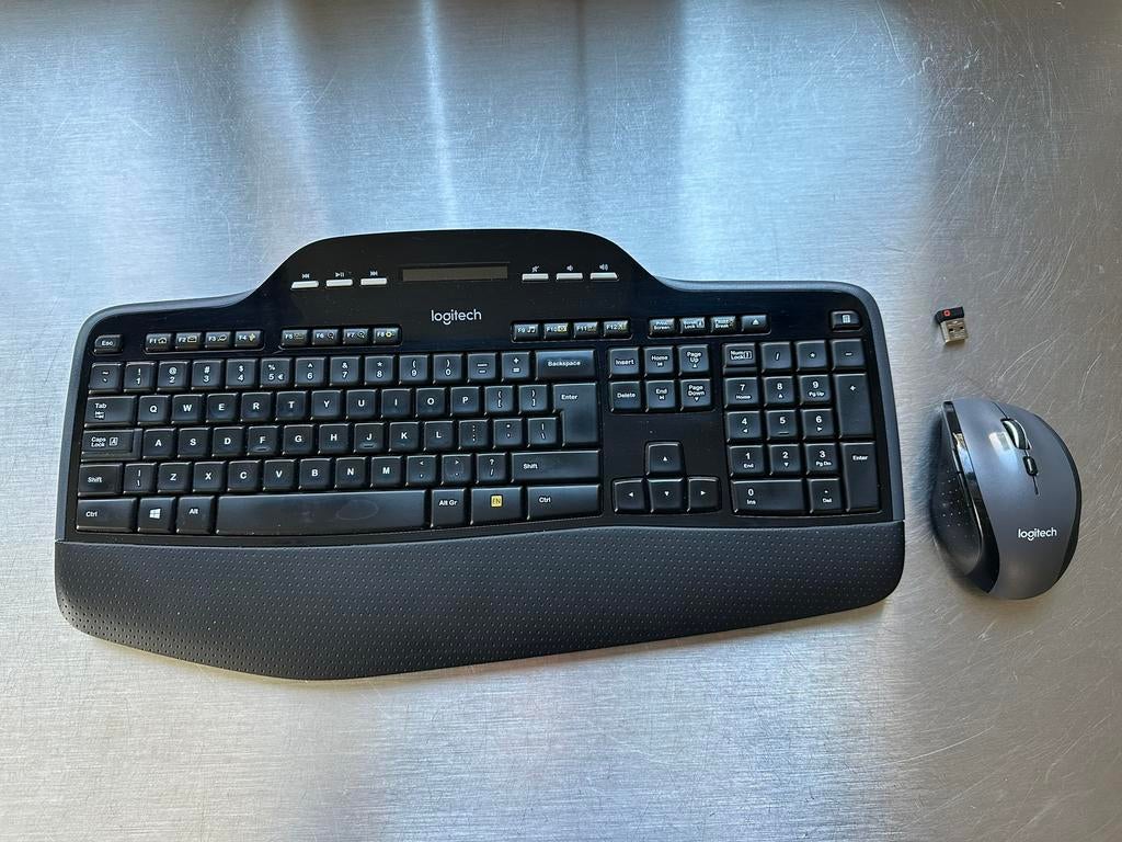 Logitech MK710, Computers en Software, Toetsenborden, Ophalen, Gebruikt, Logitech, Draadloos