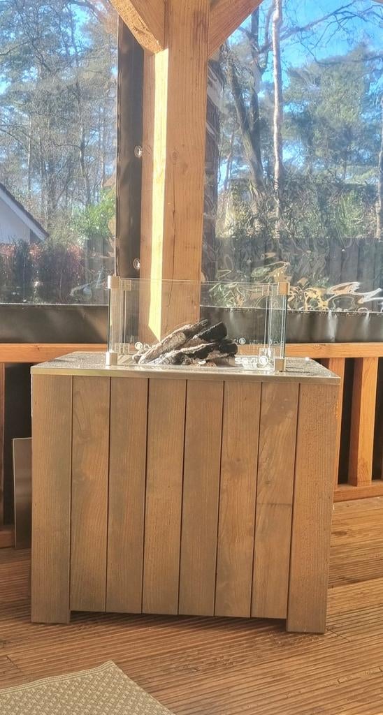 Vuurtafel Cosicube 707058  9kw  3 keer gebruikt!, Tuin en Terras, Ophalen, Zo goed als nieuw