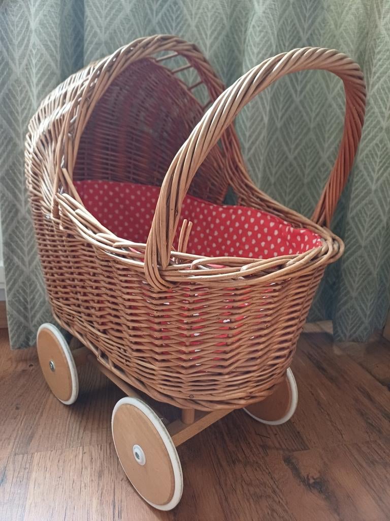 Rieten poppenwagen, Ophalen, Gebruikt, Babypop