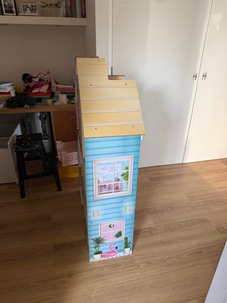 Groot poppenhuis met meubels, Ophalen, Gebruikt, Poppenhuis