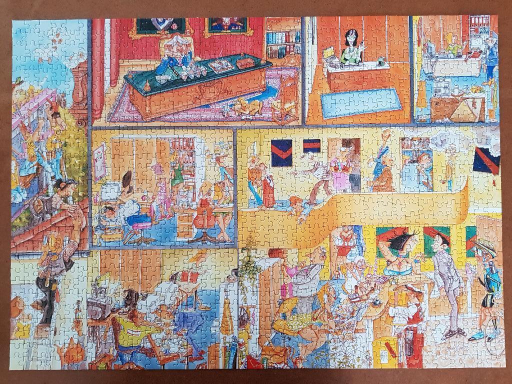 Crazy office.     Puzzel.               1000 Stukjes., Ophalen of Verzenden, 500 t/m 1500 stukjes, Zo goed als nieuw, Legpuzzel