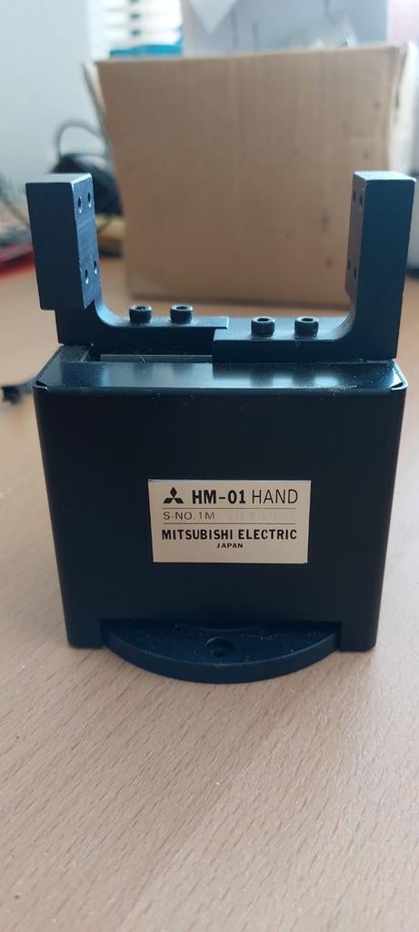 Mitsubishi HM-01 Elektrische Robot Hand - Zeldzaam, Hobby en Vrije tijd, Elektronica-componenten, Ophalen of Verzenden, Nieuw