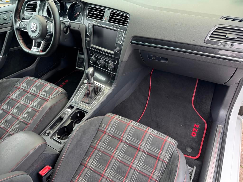 Volkswagen Golf 7 2.0 TSI GTI Performance DSG, Auto's, Adaptive Cruise Control, Gebruikt, 4 cilinders, Alcantara