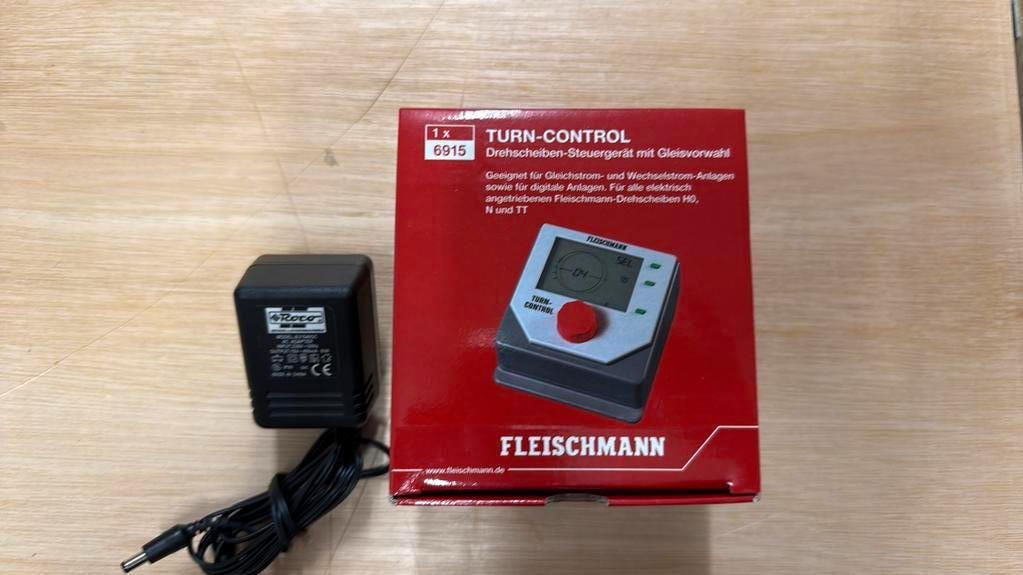 Digitale Fleischmann 6915-Turn- controle met Adapter, Gelijkstroom, Fleischmann, Wagon, Ophalen of Verzenden