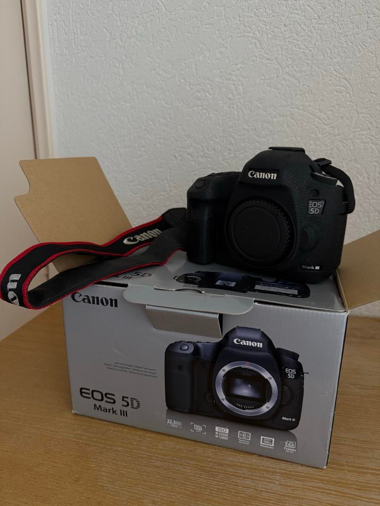 Canon EOS 5D Mark III Full Frame Spiegelreflexcamera, Audio, Tv en Foto, Fotocamera's Digitaal, Ophalen, Gebruikt, Spiegelreflex