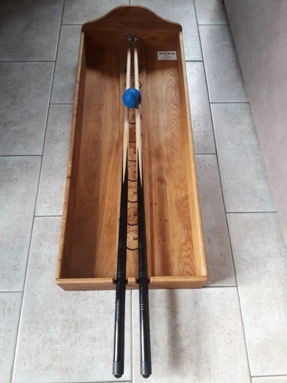 Trekbiljart te huur, Ophalen, Zo goed als nieuw