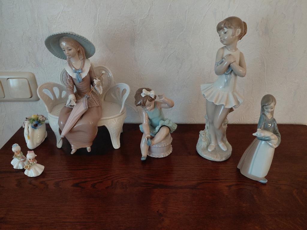 Lladro beeldjes Royal Adderley, Ophalen of Verzenden, Zo goed als nieuw, Mens