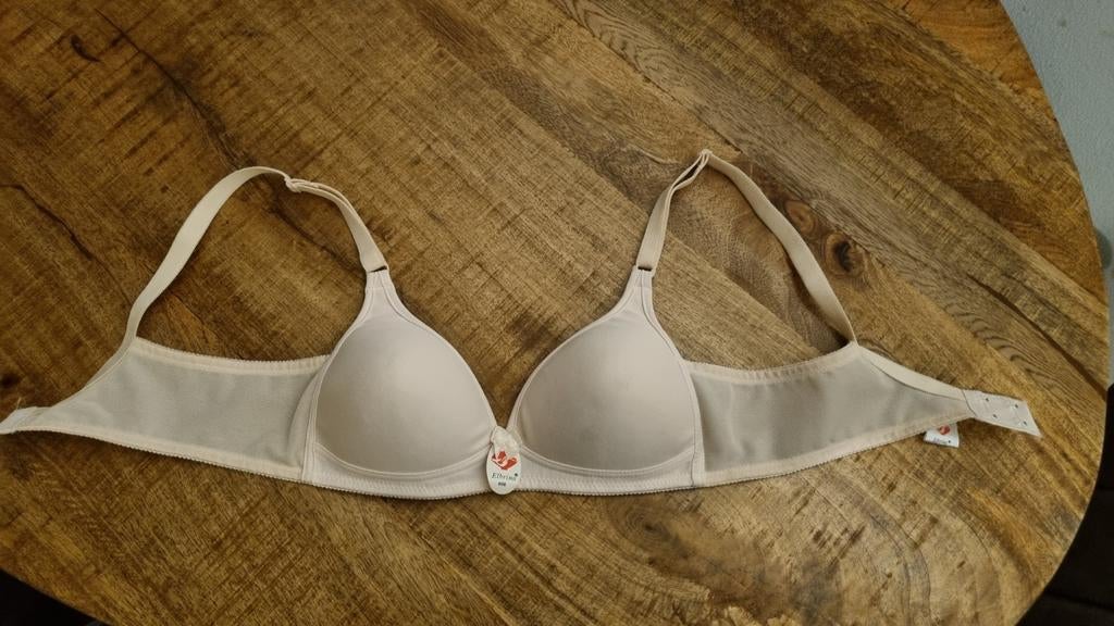 Elbrina BH - Beige - Cup B - Maat 80, Kleding | Dames, Ondergoed en Lingerie, Elbrina, Ophalen of Verzenden, Beige, BH
