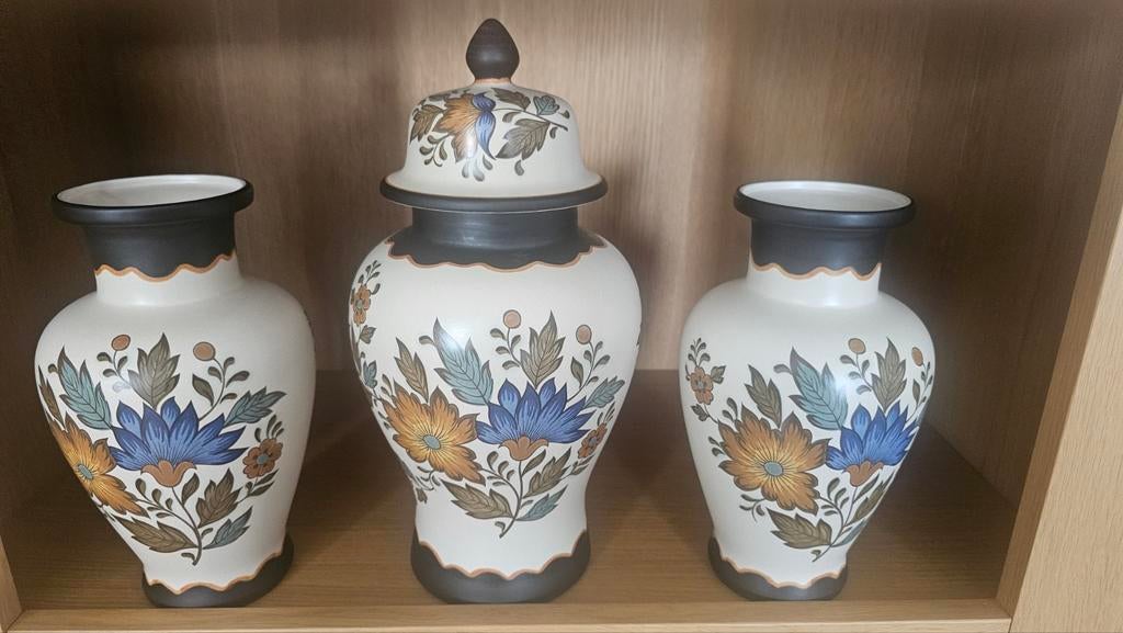 Flora Gouda Plateel, Antiek en Kunst, Ophalen