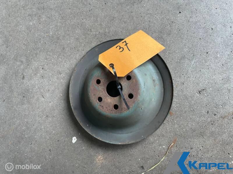 Waterpomp poelie Mercedes OM314 Gebruikt onderdeel, Nieuw