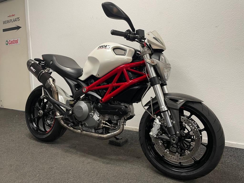 Ducati M 796 (bj 2010), Motoren, DUCATI, 2 cilinders, Motorrijbewijs A, Bedrijf