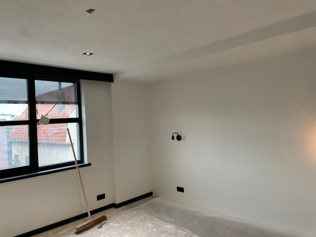 Vakschilder binnen en buitenschilderwerk + behangen, Behangen