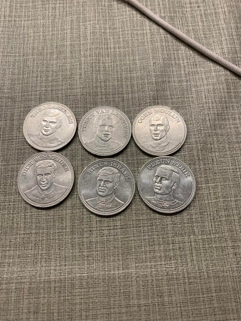 6 shell voetbalmunten, Verzamelen, Ophalen of Verzenden, Overige typen