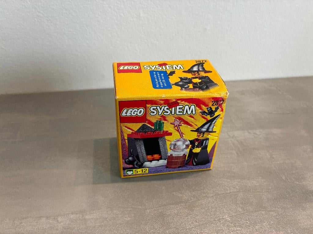 Lego 2872 Castle Witch and Fireplace, Kinderen en Baby's, Speelgoed | Duplo en Lego, Ophalen of Verzenden, Nieuw, Complete set