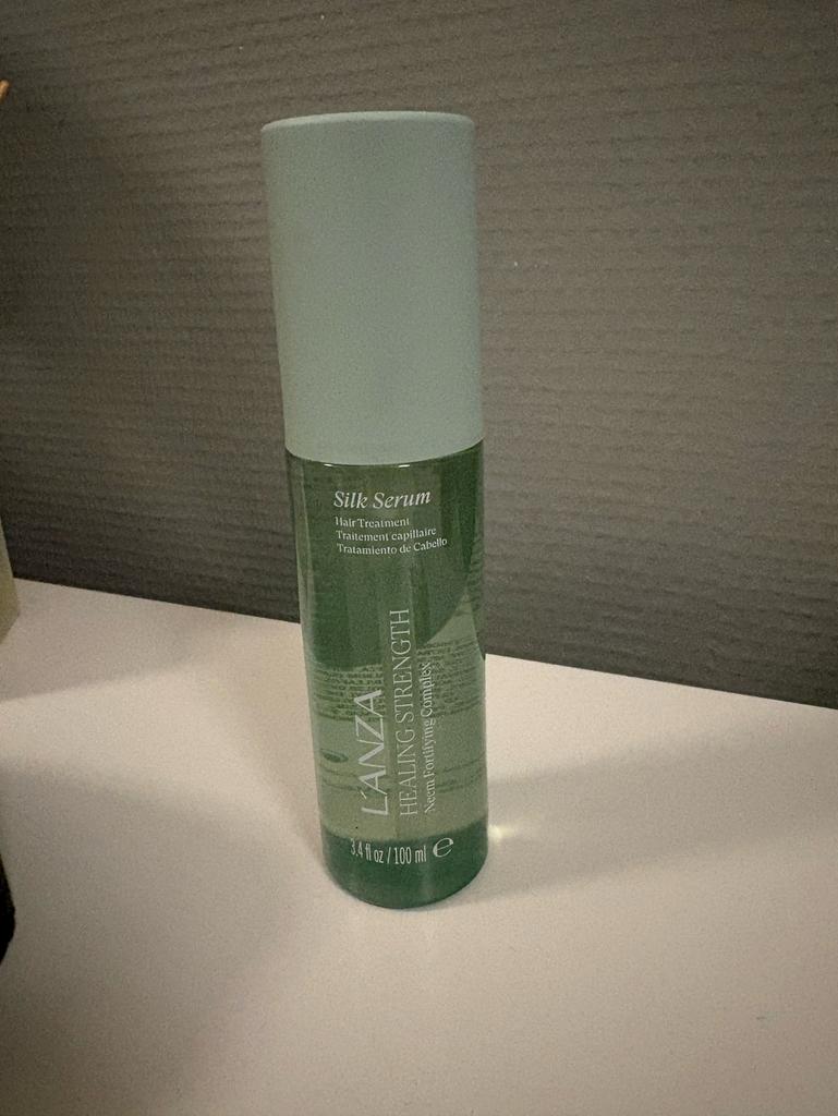 Lanza silk serum, Ophalen of Verzenden, Nieuw, Haarverzorger of -hersteller