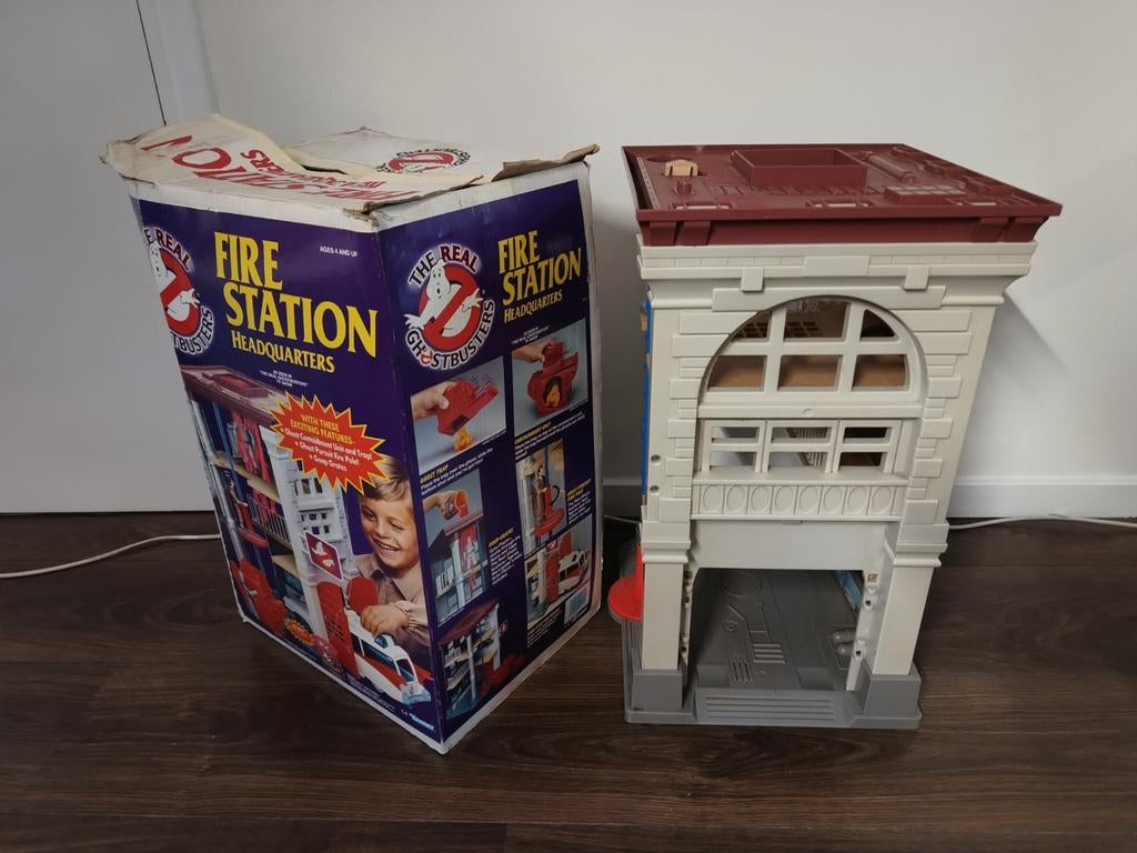 Vintage Ghostbusters Fire Station Headquarters met doos, Ophalen of Verzenden, Zo goed als nieuw