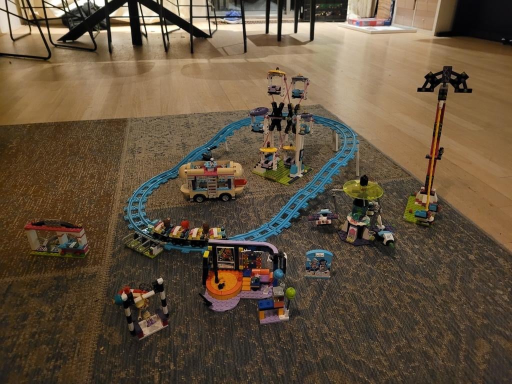Pretpark en andere lego friends dingen, Ophalen of Verzenden, Zo goed als nieuw