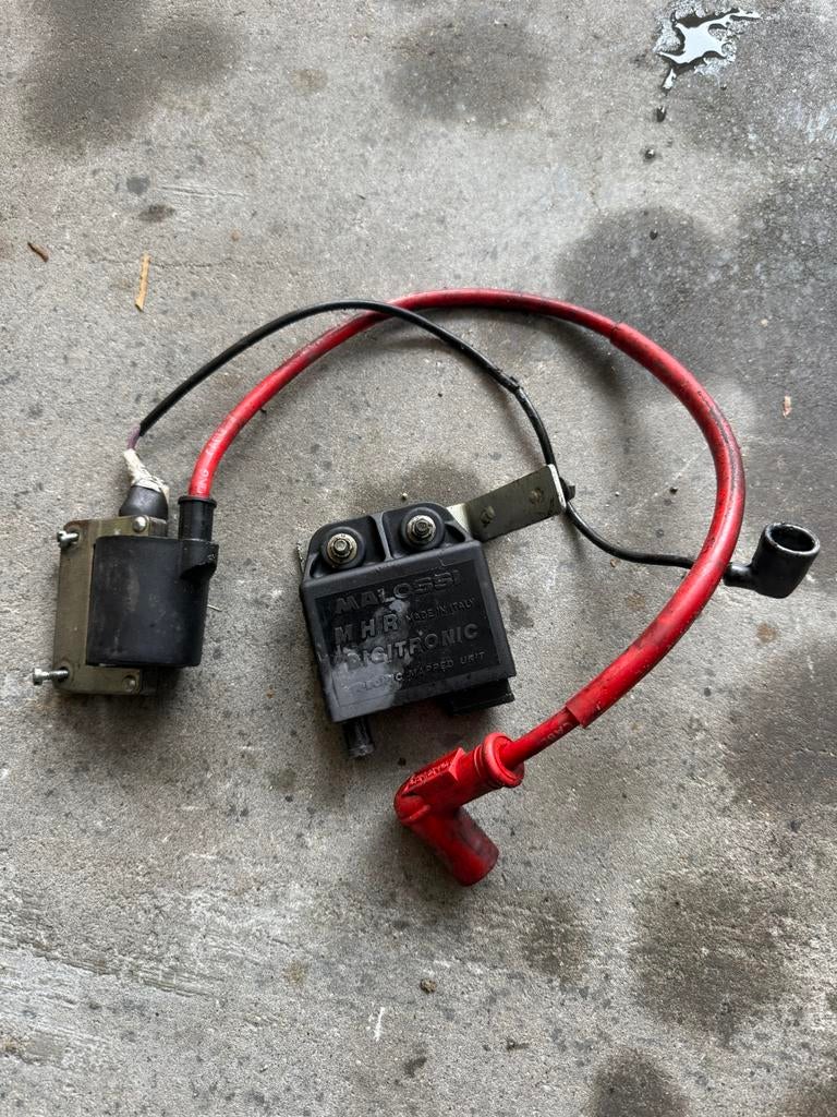 Malossi cdi + bobine 125/180, Fietsen en Brommers, Brommeronderdelen | Scooters, Ophalen of Verzenden, Zo goed als nieuw, Overige typen