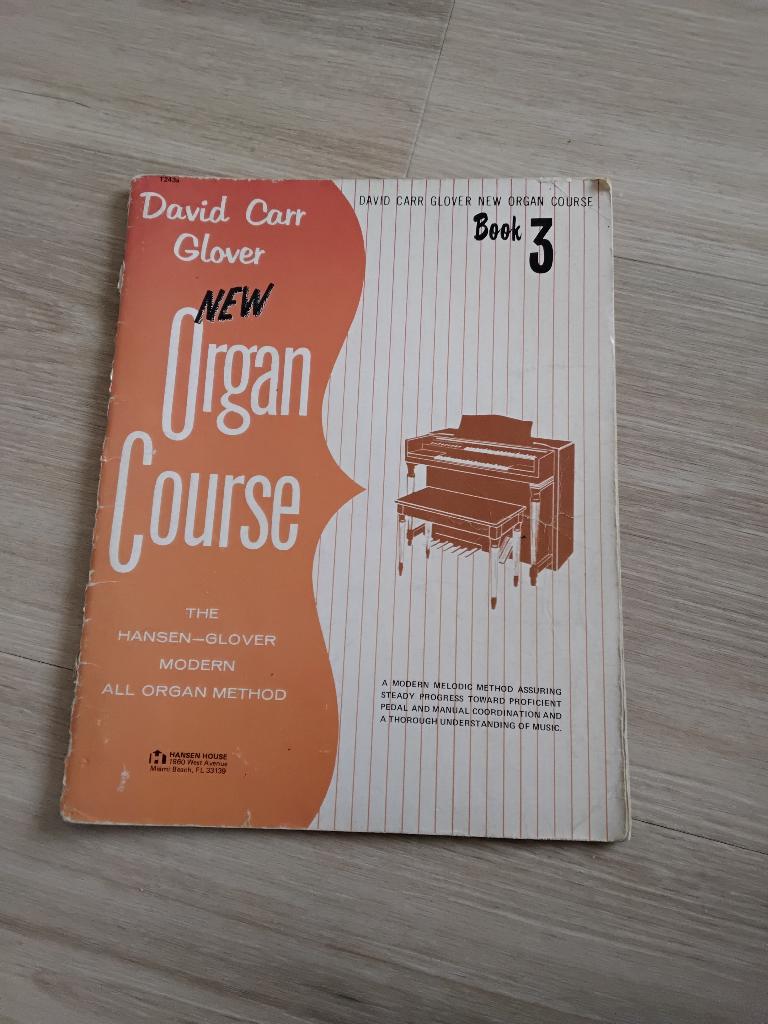 Bladmuziek New Organ Course David Corr Glover Boek 3, Muziek en Instrumenten, Orgel, Gebruikt, Les of Cursus, Ophalen of Verzenden
