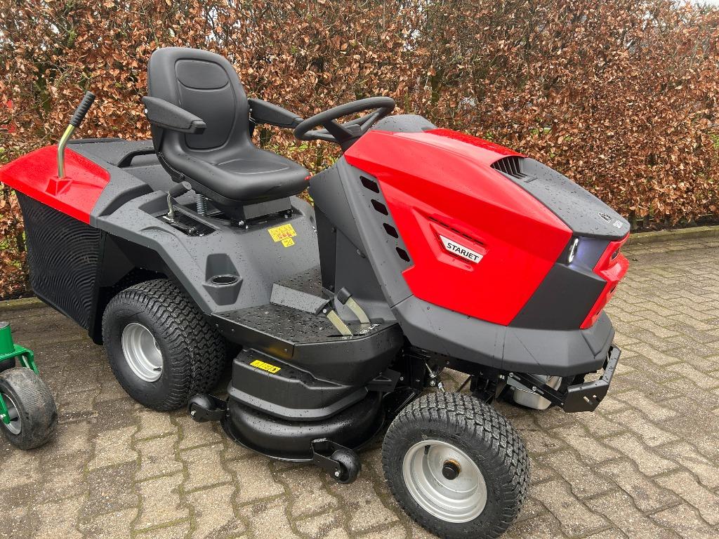 veel zitmaaiers nieuw en gebruikt husqvarna john deere seco, Ophalen, Zo goed als nieuw, 90 tot 120 cm