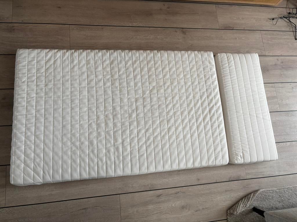 Ikea meegroeimatras vyssa, Ophalen of Verzenden, Zo goed als nieuw, Eenpersoons