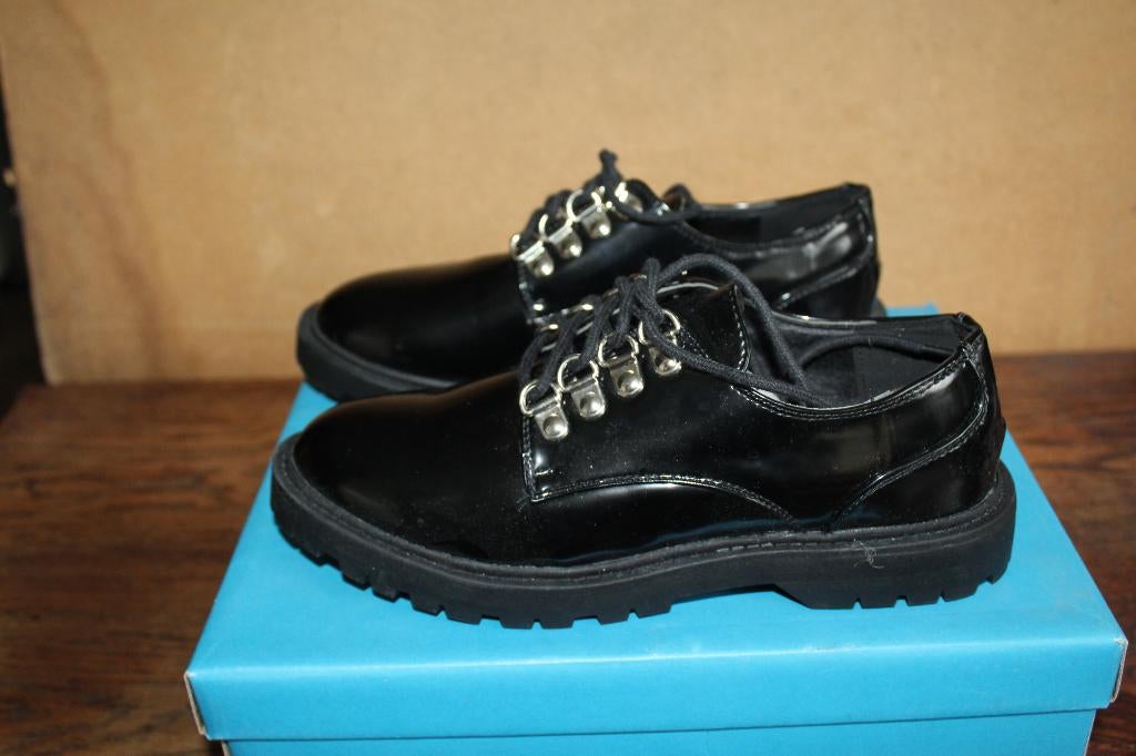 zwarte glans veterschoen mt 41 KOOPJE, Schoenen met lage hakken, ., Zwart, Nieuw