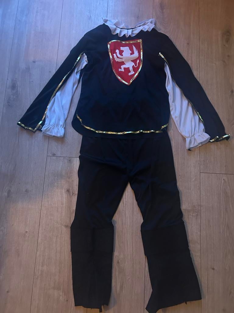 Ridder Kostuum 2-delig met Gouden Accenten, Ophalen of Verzenden, Zo goed als nieuw, 122 t/m 128, Jongen