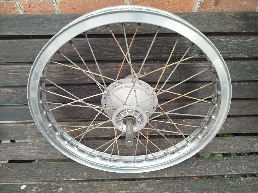 PUCH 125cc MC / GS voorwiel Akront Grimeca, Motoren, Ophalen of Verzenden, Gebruikt