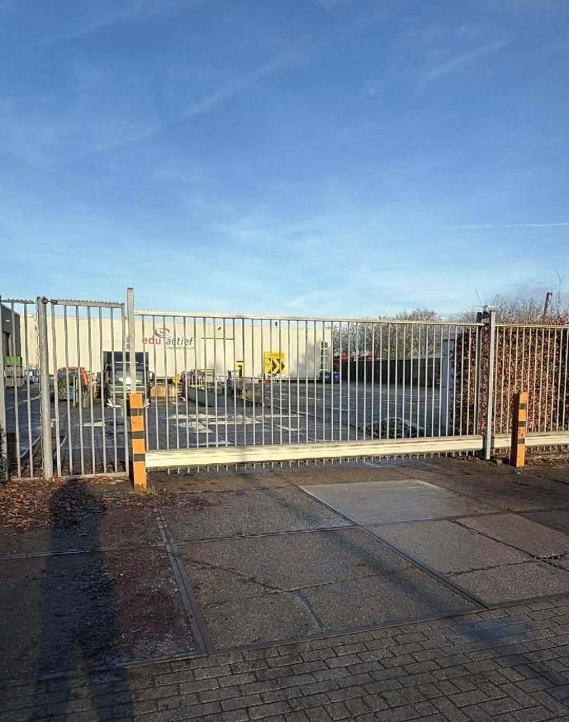 Schuifhek / Schuifpoort - Hekwerk elektrische, Ophalen, Met poort, Gebruikt, Overige typen