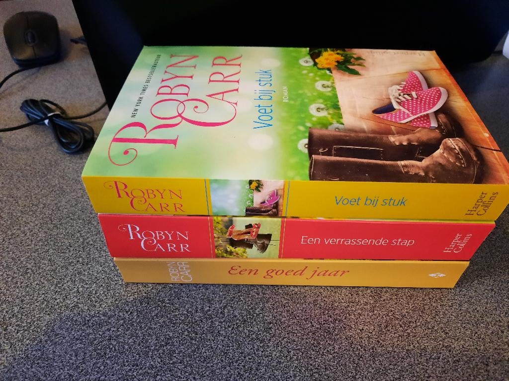 Robyn Carr - 3 boeken, Ophalen of Verzenden, Zo goed als nieuw, Robyn Carr