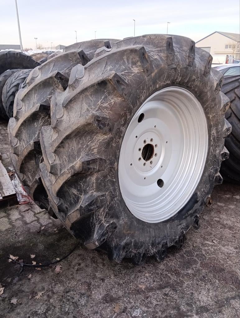 Set 520/70R38 Trelleborg TM700, Zakelijke goederen, Agrarisch | Onderdelen | Banden, Velgen en Assen, Ophalen of Verzenden