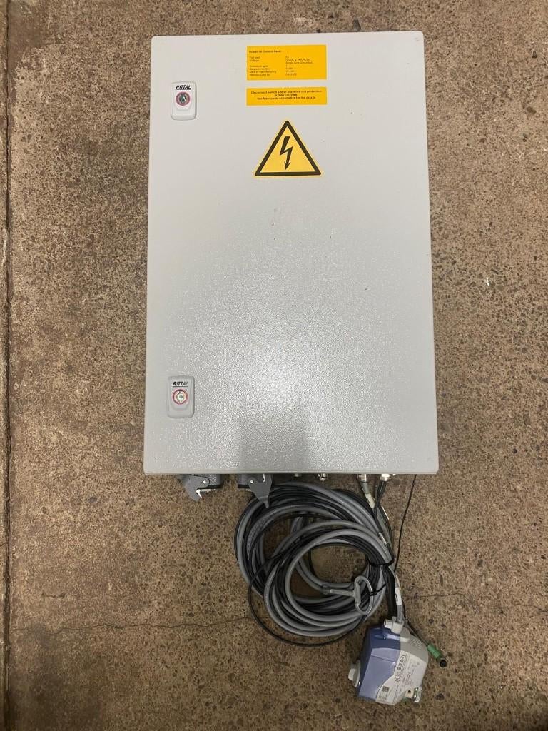 Rittal schakelkast 380x600x210 met servomotor AX 1038.000, Ophalen, Gebruikt