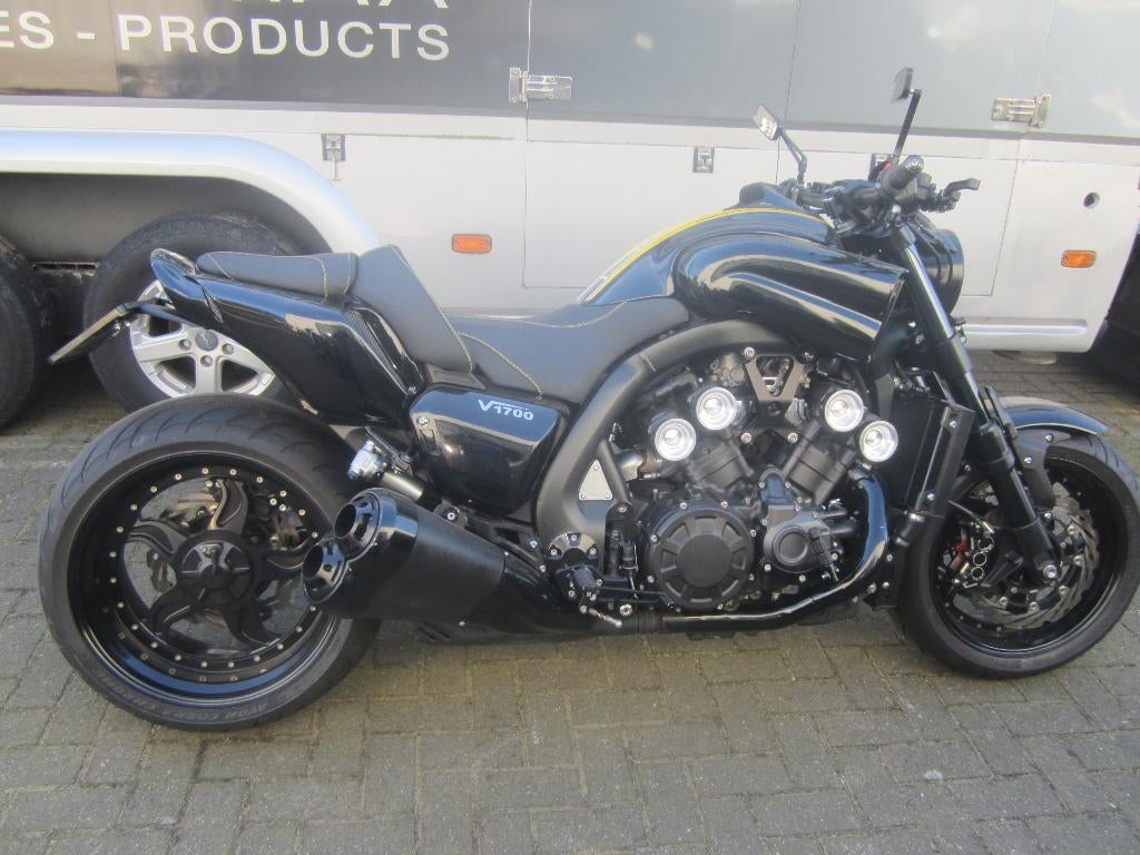 Anniversary v-max 1700