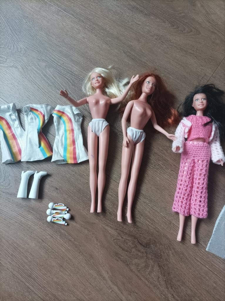 K3 barbiepoppen en een Disney, Kinderen en Baby's, Speelgoed | Poppen, Ophalen of Verzenden, Barbie