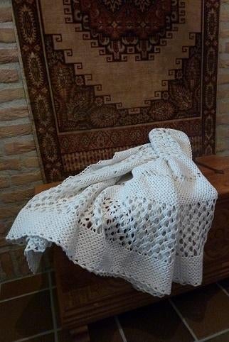 sierkleed sprei kleed wit gehaakt langwerpig, Huis en Inrichting, Ophalen, Wit, 150 tot 200 cm, 200 cm of meer