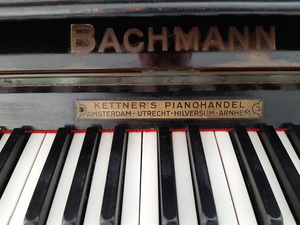 Bachmann piano, Ophalen, Gebruikt, Zwart, Piano