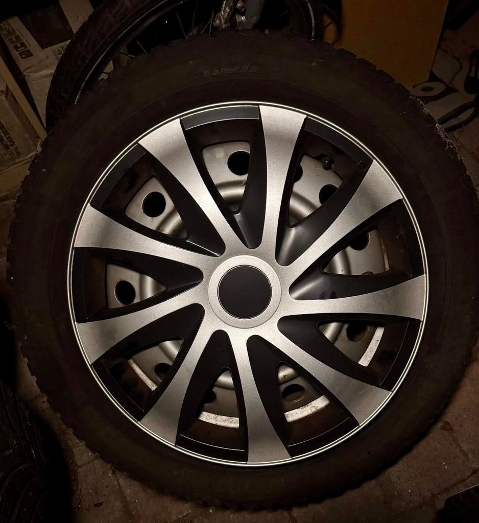 16 inch velgen Toyota oa met winterbanden, Ophalen, Toyota