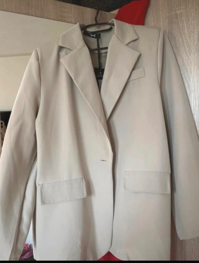 Oversized blazer Most Wanted met schoudervulling, Kleding | Dames, Jasjes, Kostuums en Pakken, Beige, Maat 42/44 (L), Ophalen of Verzenden