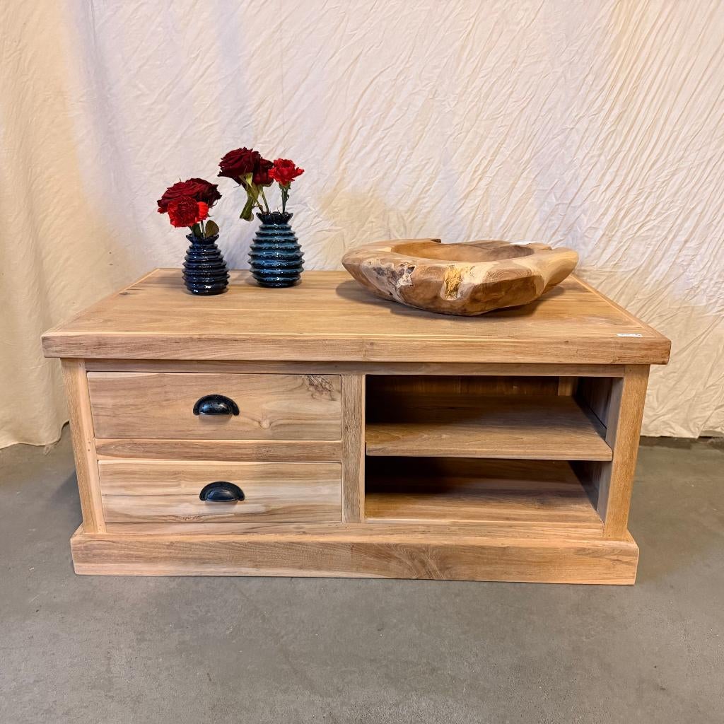 Salontafel - massief teak hout - vanaf € 129,- Bij TTM Wonen, TTM Wonen, Meubels – (Perzische) Tapijten en Woonaccessoires, Taag 63, 2491 CS, Den Haag (Forepark)