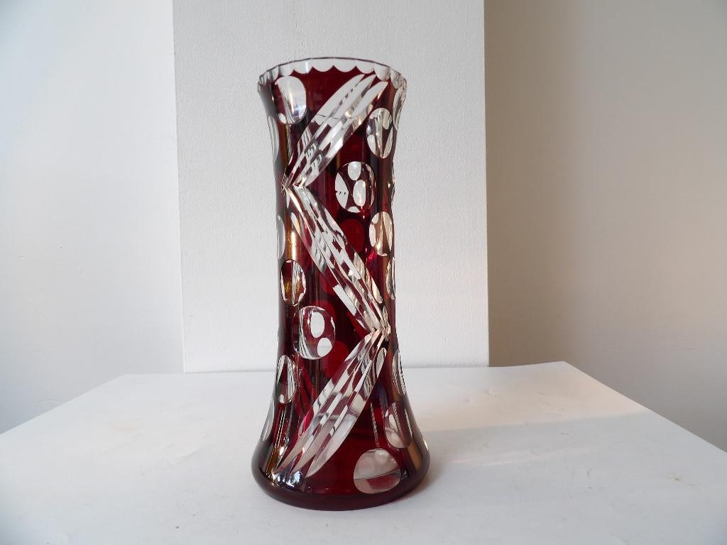 Art Deco Vaas Boheems, rood/kristal